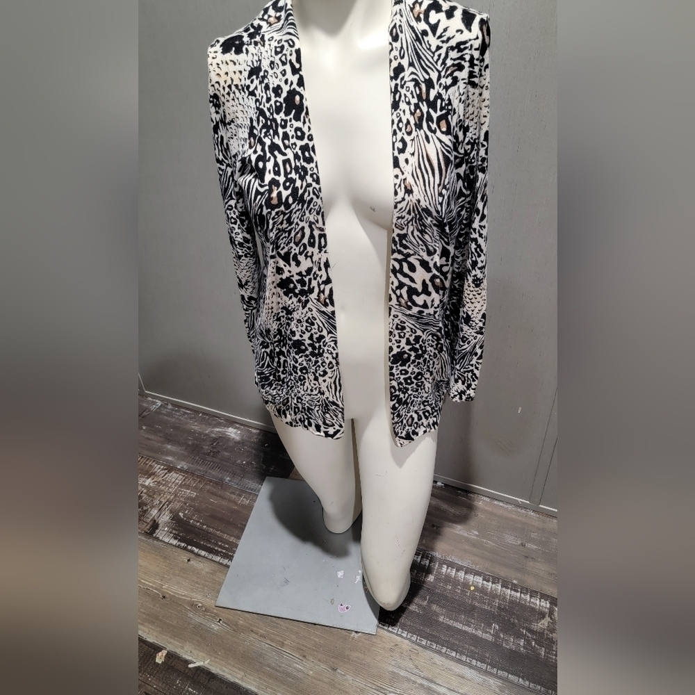 Chicos open face cardigan cheetah 🐆